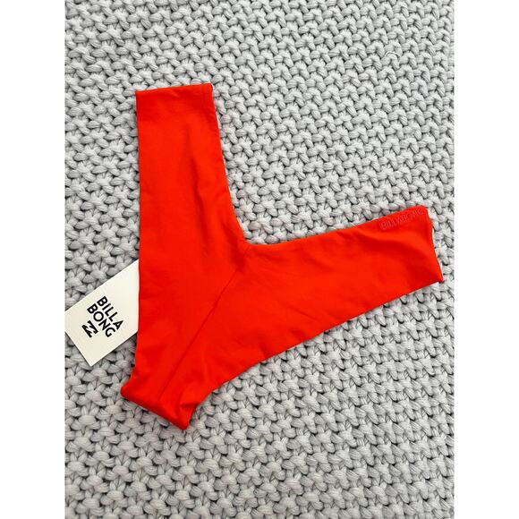 Billabong• Sol Searcher Fiji Bikini Bottom SAMBA - Picture 8 of 13